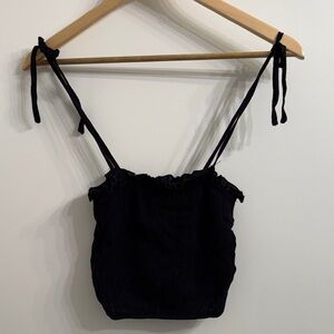⭐️NWOT Forever 21 cropped tank top w/ tie straps